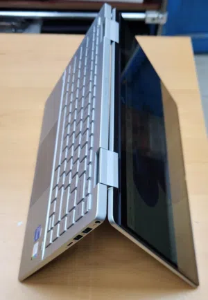 Windows HP for sale  in Hawally
