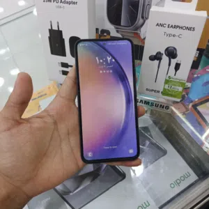 مستعمل ايام Samsung A54 5G رام 12 و 16 جيجا 128 و 256 بدون كرتونه هدية كفر ولزقة وشاحن الاصلي
