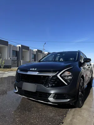 كيا سبورتاج 2023 EX Hybrid – وارد أمريكي – نظيفة جداً