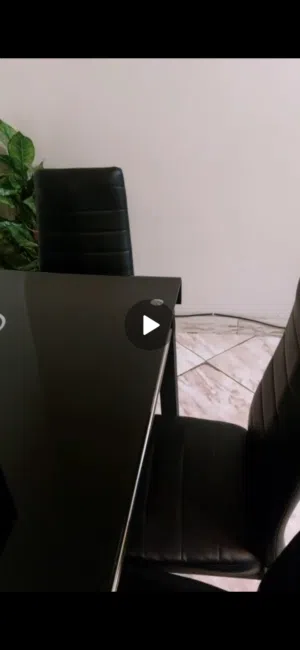 طاولةسفرة زجاج ' متوفر فيديو لها'