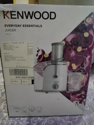 عصارة Kenwood للبيع، بحالة ممتازة