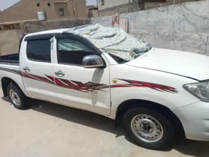 هايلوكس 2011