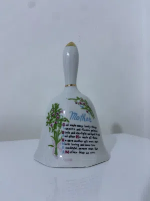 للبيع: جرس تذكاري أنيق انتيكا – قطعة ديكور كلاسيكية