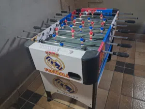 طاولة جلتوني