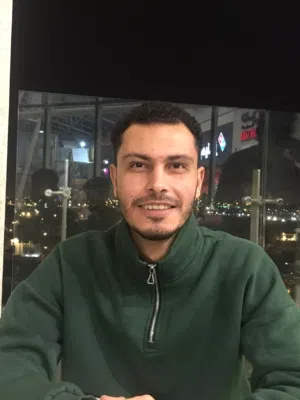 احمد مصطفى عبد العزيز عبد الفتاح 