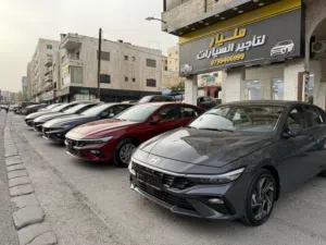“سيارات حديثة للإيجار اليومي والشهري أسعار تبدأ من 15 دينار يتوفر خدمة توصيل