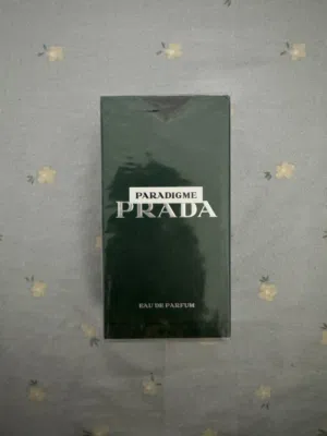 Prada paradigme eau de parfum