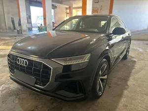 audi-q8-4x4-فخامة-الصناعة-الالمانية