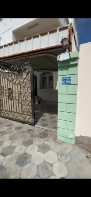 غرفه شامله كل شي ماي كهرب واي فاي