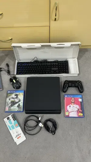 للبيع بلايستيشن فور سليم 500 GB