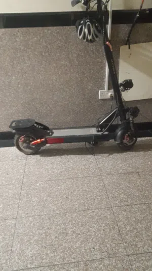 سكوتر كهربائي