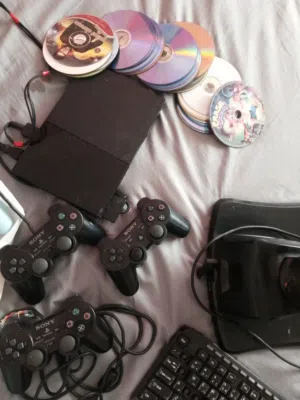 بلايستيشن 2 للبيع