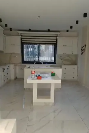 أكثر من 6 غرف . أكثر من 6 حمامات . 600 م٢0