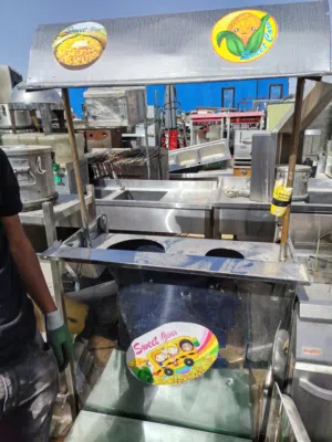 عرباية ذرة مع كامل أغراضها للبيع