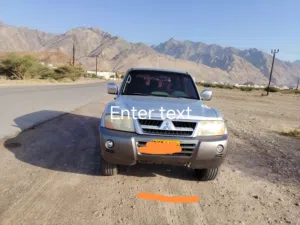 Used Mitsubishi Pajero in Al Dakhiliya