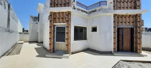 منزل داخل مجمع سكني للبيع