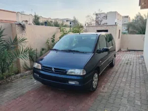 ستروين افازيون. بنزينة محرك 2.0 مكيفة