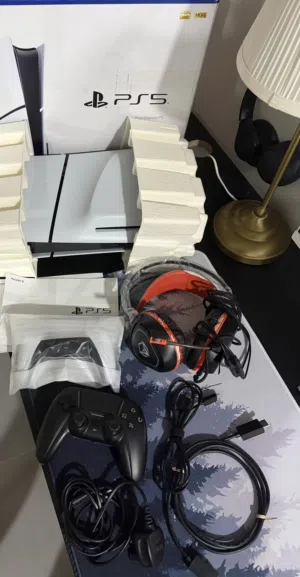 Playstaion 5 slim cd