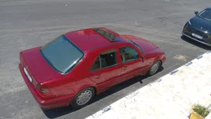 مرسيدس سي 1998 مميزه