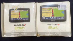 شبه الجديد نظيف TOMTOM جهاز خرائط حط سعرك بالمعقول وشلهن