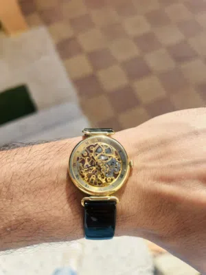 ساعة سويسرية اصليه اتوماتك موديل قديم