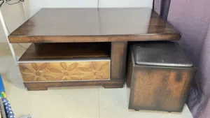 طاولة خشبية متعددة الاستخدام مع كرسيين Multi-Functional Wooden Table with Seating