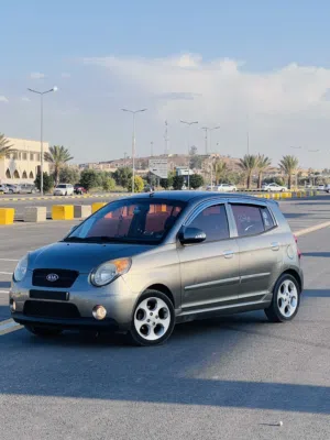 Used Kia Picanto in Tripoli