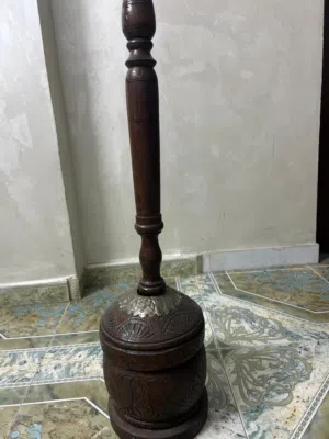 مهباش أردني تراثي قديم من الخشب المحفور – قطعة ديكور أصيلة وهيكل متين 30 سانتي تواصل واتس