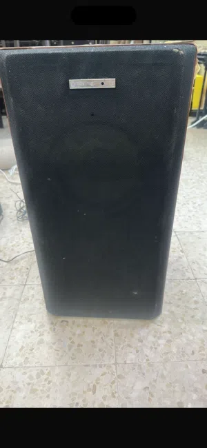 سماعه كبيره فيها 2 سستم من الداخل