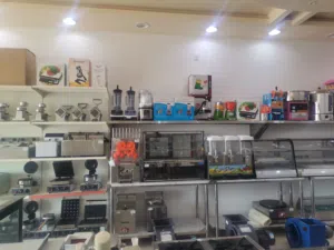 مطلوب شريك ممول لفتح مقهي مشروبات ساخنة وباردة
