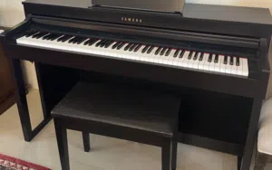 Yamaha CLP-430R Digital Piano