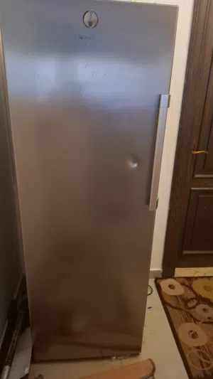 فريزر عامودي