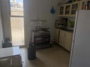 مطلوب مشاركة سكن بحولي