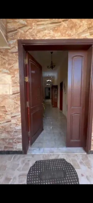 فيلا للإيجار السبعة سكني أو خدمي
