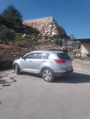 كيا-2014-ترخيص-اجديد-متور-نظيف-وقير-نظيف