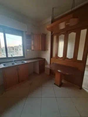 175 m2 3 Bedrooms Apartments for Rent in Amman Khalda