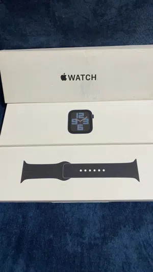 للبيع Apple Watch SE 2 (الجيل الثاني) 44mm GPS لون Midnight Aluminum
