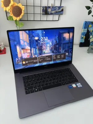 Laptop Huawei Matebook B3-520