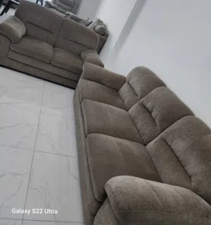 طقم كنب من هوم بوكس تحت الضمان