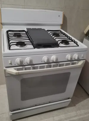 فرن غاز مستعمل للبيع