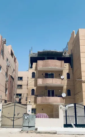 141 m2 3 Bedrooms Townhouse for Sale in Giza 6th of October