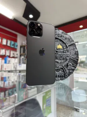iPhone 13 Pro Maxمستخدم شبه جديد