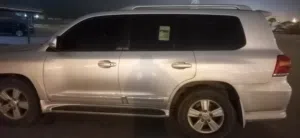 SUV Toyota in Dhofar