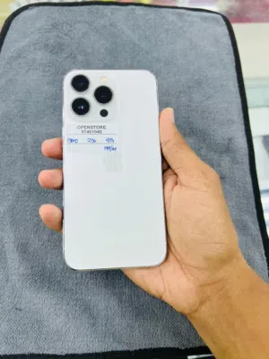 iPhone 13 Pro- 256 GB - Satisfactory working phone