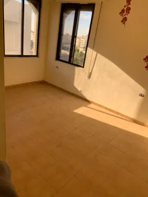 150 m2 3 Bedrooms Apartments for Sale in Amman Al Muqabalain
