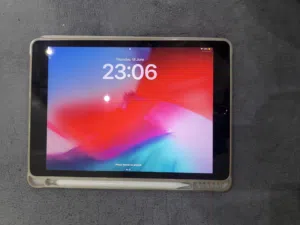 Apple iPad 9 64 GB in Irbid