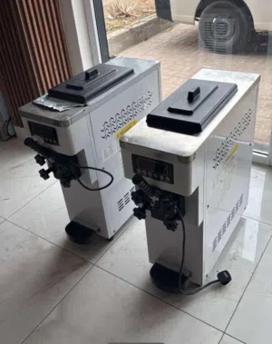 مكاين ايس كريم جديده ومستعملة شي بيسط ارخص من سوق