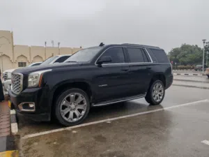 Used GMC Yukon in Dhofar