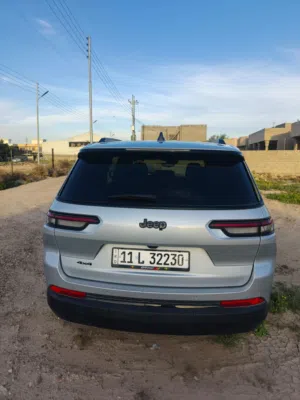 Jeep grand cherokee 2023 Altitud 4X4