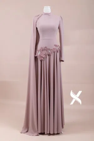 فستان المناسبات الملكي